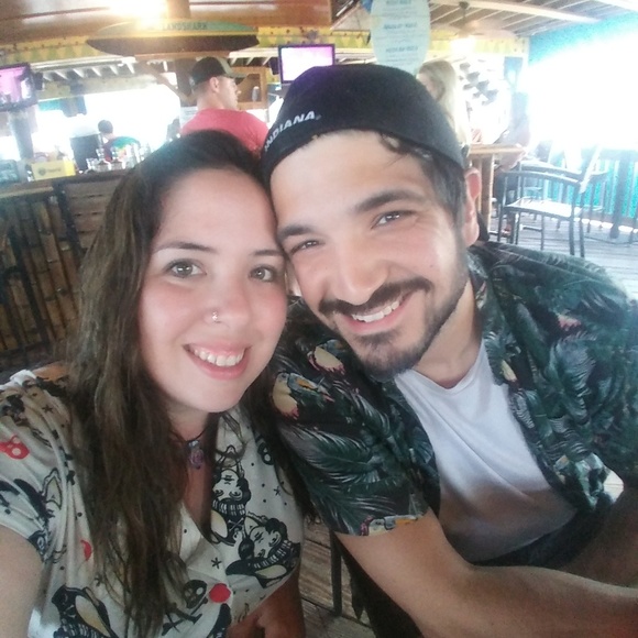 💐Meet Mylissa! Mom, Wife, Floral Designer, Business Owner 💐 - Picture 8 of 16